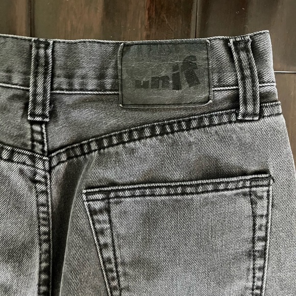 Unif Gray Straight Leg Denim Jeans 100% Cotton Size 25 - Picture 7 of 11